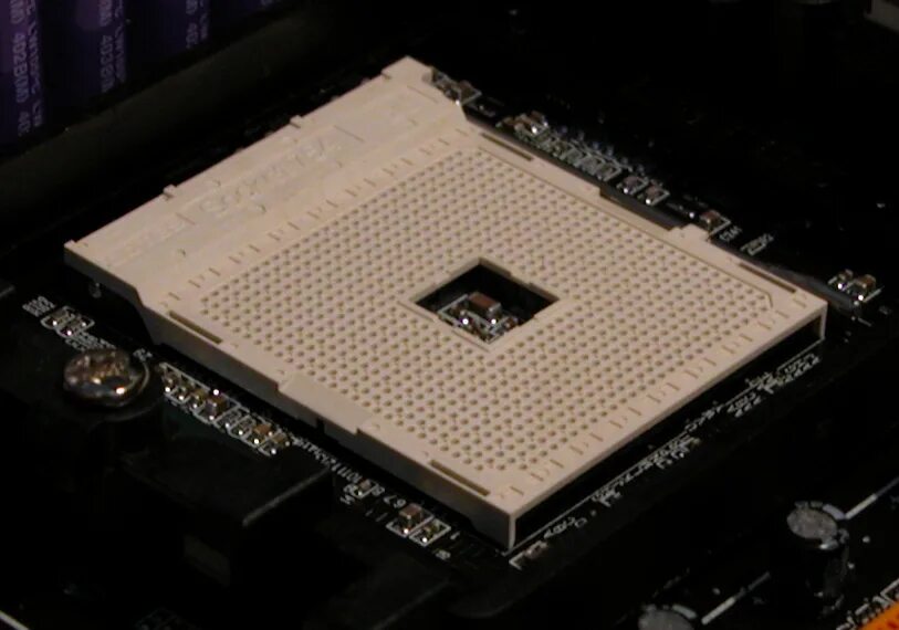 Socket emit. Socket 754. amd 754. звук socket 754. zif-22 socket.
