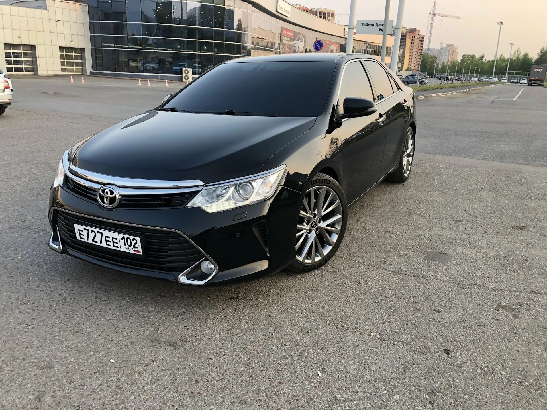 Тюнинг камри кузов. Toyota Camry 55. Toyota Camry v55 3.5. Toyota Camry 55 3.5 v6. Камри v55 черная.