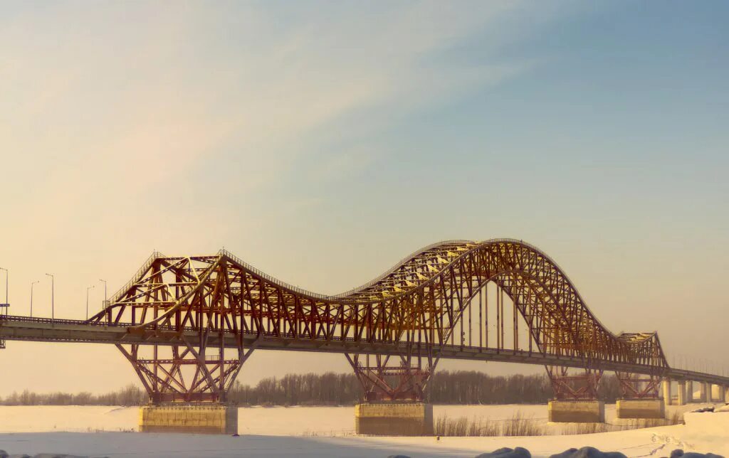 Красный дракон мост через иртыш. Ханты-мансийск мост. Красный дракон ханты-мансийск. Иртыш красный дракон. Ханты-мансийск мост красный дракон.