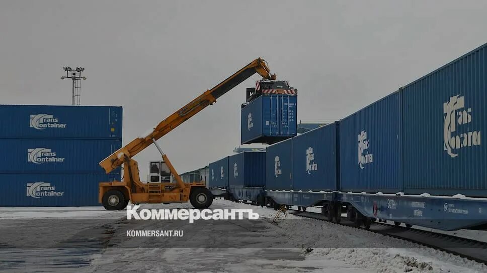 Контейнер пао трансконтейнер. Пао трансконтейнер логотип. Трансконтейнер новосибирск. Трансконтейнер красноярск. Контейнеровоз трансконтейнер.