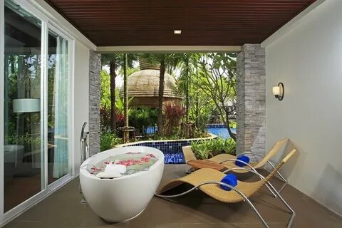 Graceland khao lak beach 5