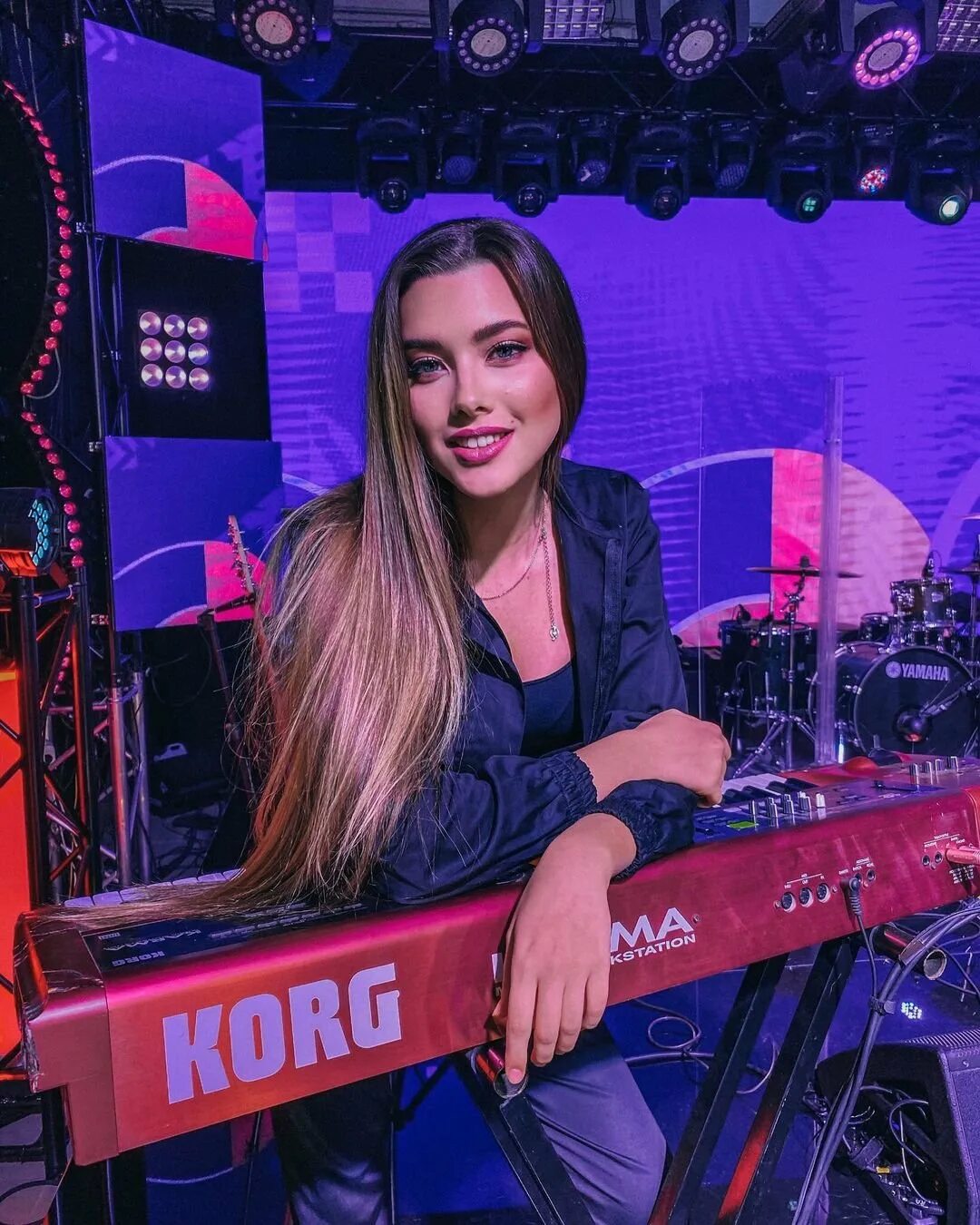 Аннет сай не люблю. Анет сай и нилетто не люблю. Аннет сай. Аннет сай обложка. Включи анет сай.