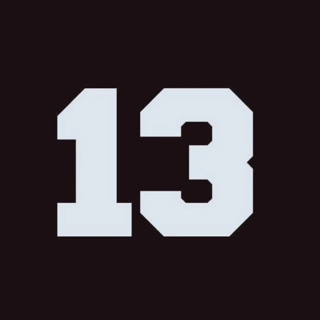 13. Цифра 13. Число 13 на черном фоне. Black Star 13. 13 Логотип.