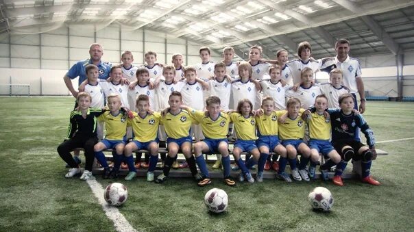 П. Р дюсш. Дюсш. Р дюсш. Футбол волна дубна.