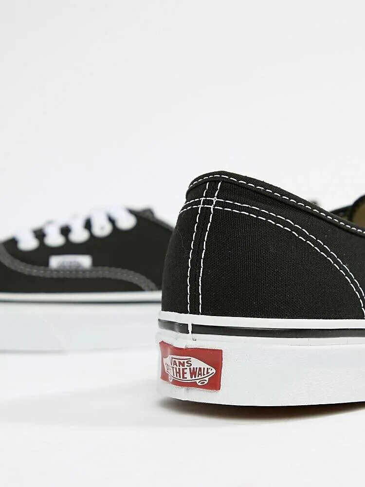Vans черные кеды. Кеды ванс authentic. vans authentic vee3blk. ванс аутентик блэк. черные кеды vans authentic.