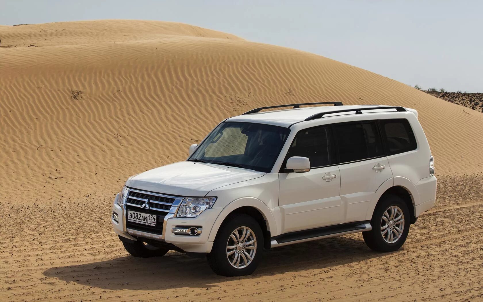 Mmc pajero 4. Mitsubishi pajero 4. mitsubishi pajero 2025. митсубиси паджеро 2025. паджеро 4 2025 новый.