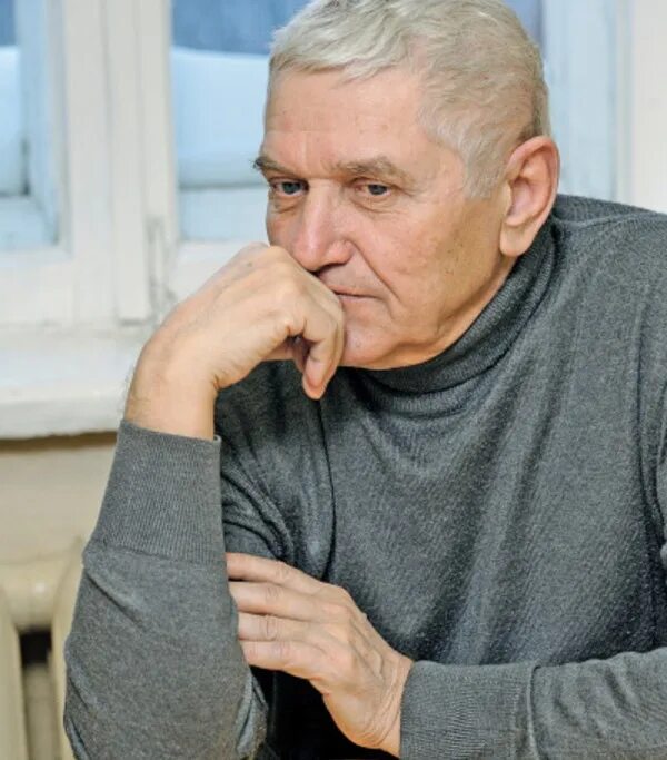 Семенов поэт. Поет семенов. Поет семенов. Поет семенов. Поет семенов.