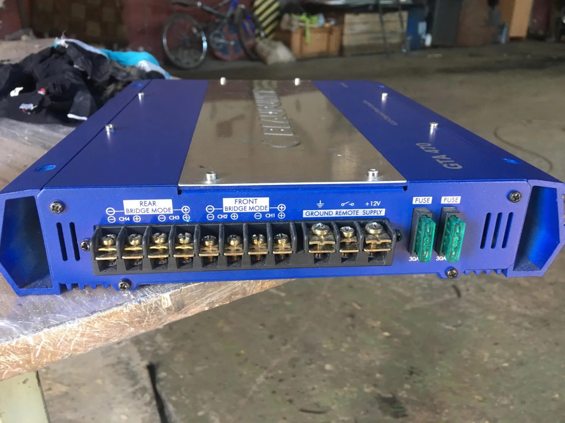 Усилитель blaupunkt 800w gta 4 special mk. Усилитель блаупункт gta. Усилитель 4 канальный блаупункт gta 470. Усилитель gta 470 4 канальный. Усилитель блаупункт gta 800 ватт.