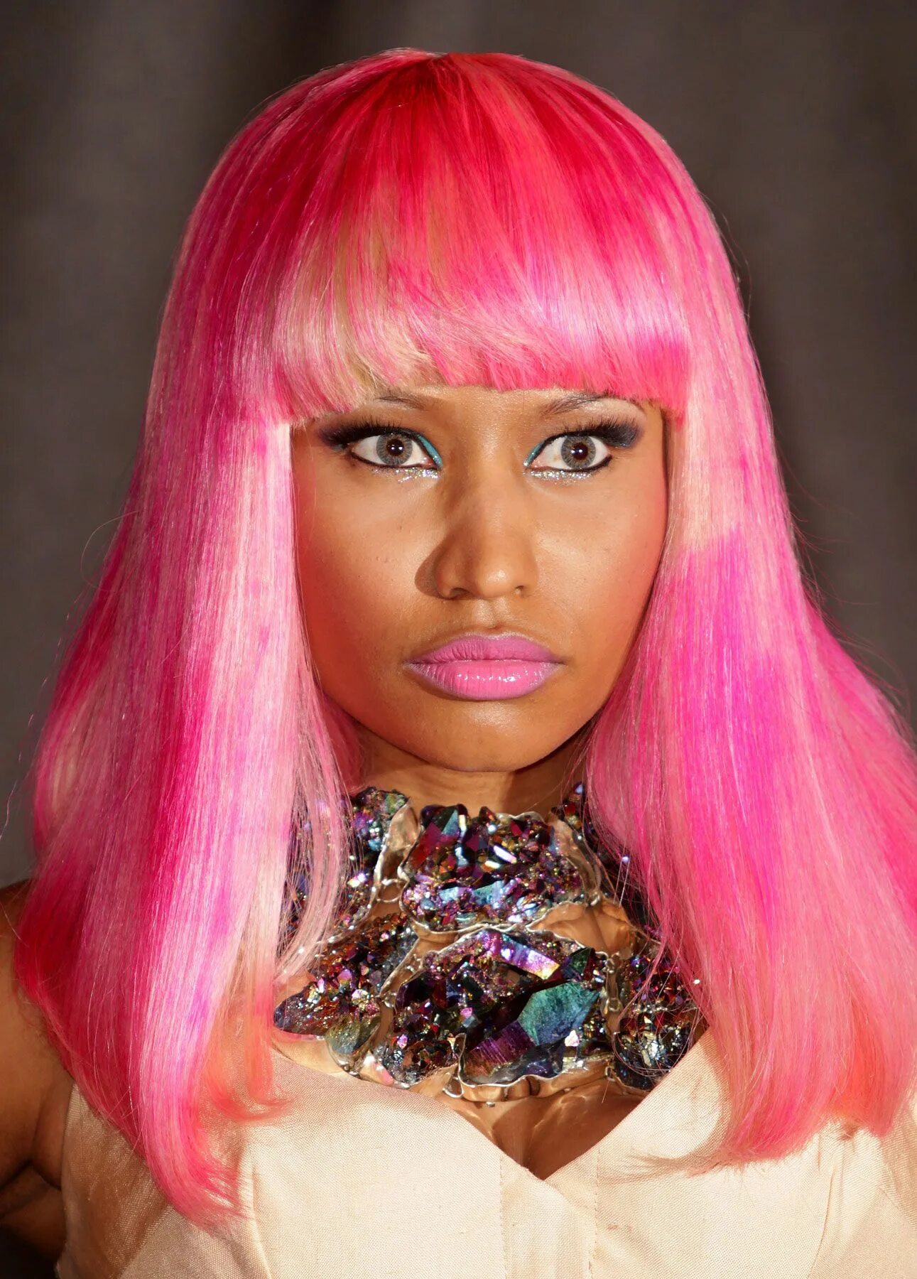 Парик макияж. Nicki minaj. nicki minaj 2025. ники минаж пинк. макияж ники минаж.