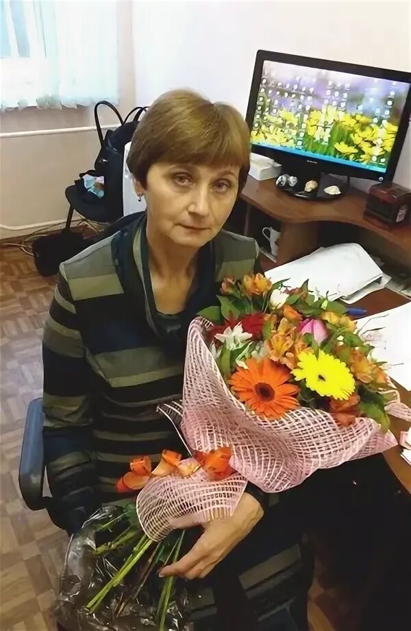 6 школа преподаватели павлово. Секретарь школы 6. Школа 6 шумерля. Секретарская в школе. Мухоудеровская школа.