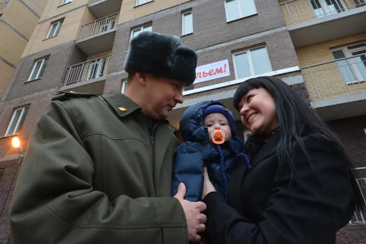 Живу в служебной квартире. Квартира военного. Служебное жилье. Служебная квартира военного. Служебное жилье для военнослужащих.