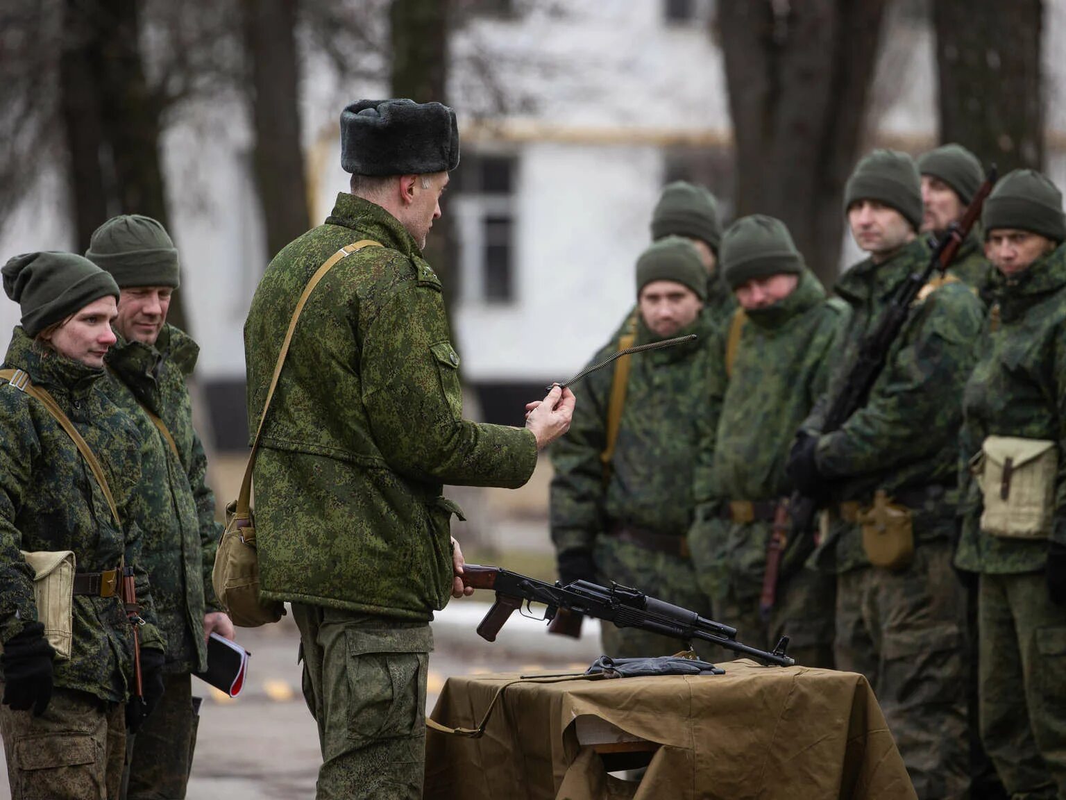 Новая мобилизация в россии 2024 после выборов. Русские военные. Российская армия. Войска России на Украине 2022. Российские военные на Украине 2022.