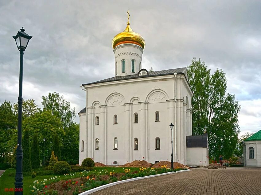 преображенская церковь полоцк. спасо-преображенский собор в полоцке. спасская церковь в полоцке. спасская церковь в полоцке. спасо-преображенская церковь (полоцк).