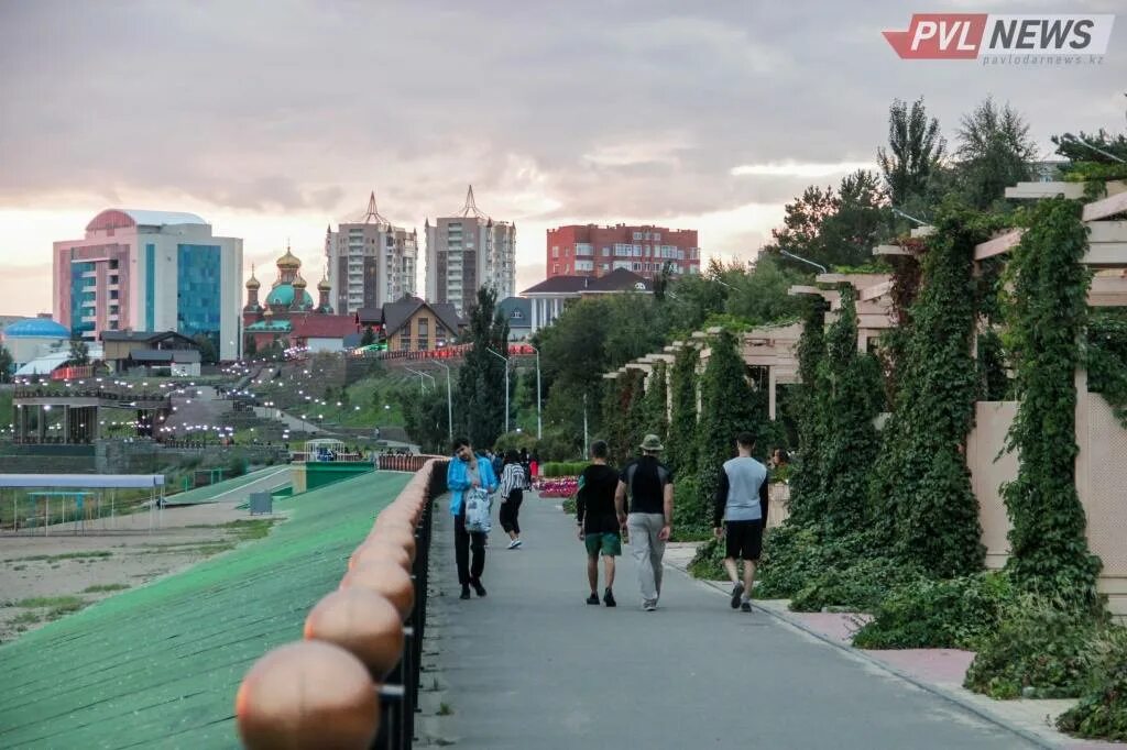 Памятник ленину в павлодаре. Павлодар нужен. Павлодар. Г. Пктиам.