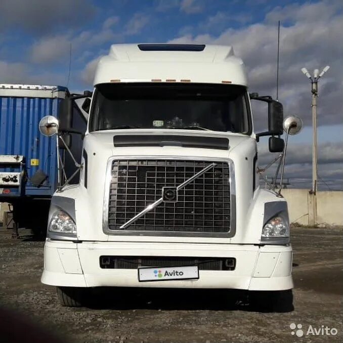 Авито вольво 670. Volvo vnl 670 2009. Volvo vnl 670. Volvo vnl 670 2008. Авито вольво 670.