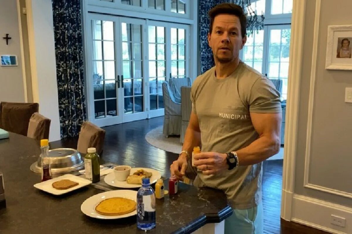 Фото марка уолберга сейчас. Лучшие роли марка уолберга. Лучшие роли марка уолберга. Лучшие роли марка уолберга. Лучшие роли марка уолберга.