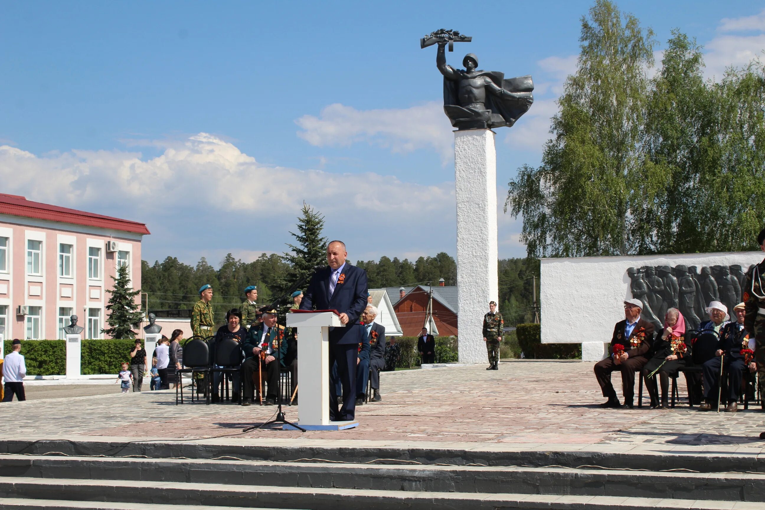 Достопримечательности г Никольск Пензенская область. Памятник в Никольске Пензенской области. Город Никольск Никольский район Пензенская область. Достопримечательности города Никольска Пензенской области. Сайт никольск пензенской области никольск