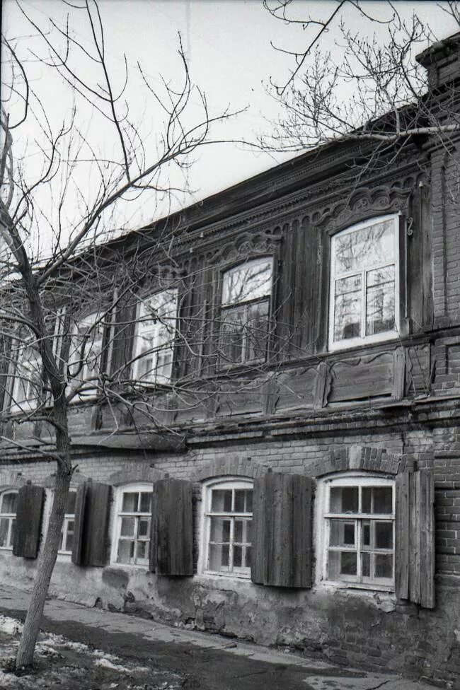 Старое фролово. Город фролово 2000 год. Станция арчеда фролово. Фролово жд станция. Церковь фролово волгоградская область.