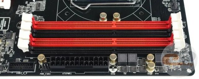 Материнская плата слоты оперативной памяти ddr3. Слот DIMM ddr3. 775 Слоты DIMM памяти. Ddr3 слот видеокарт. Слоты памяти ddr3