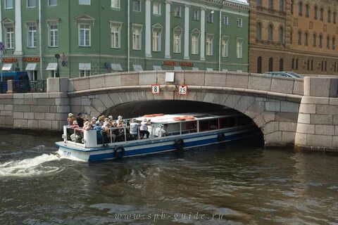 Теплоходы мост