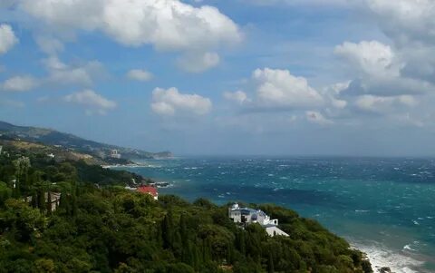 Алупка берег моря