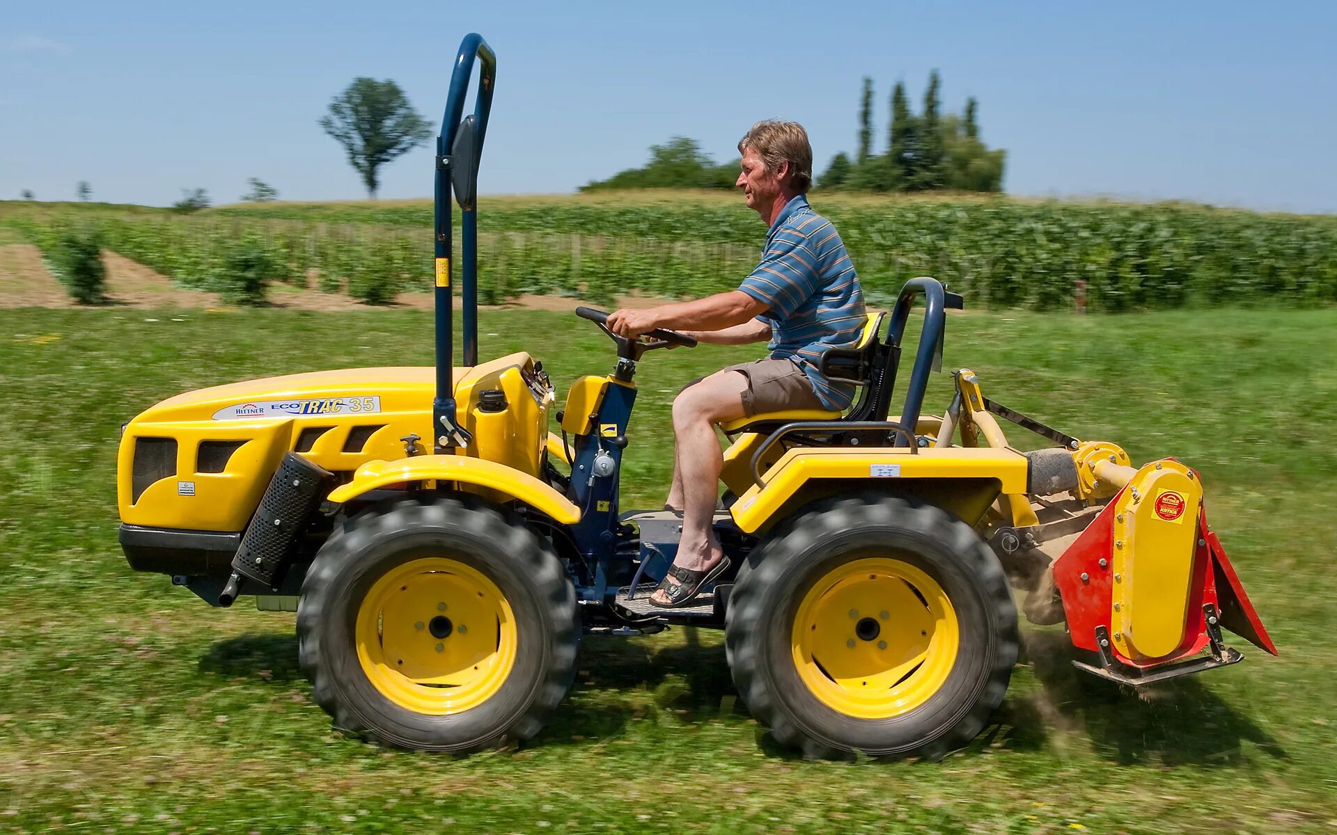 Mini tractor. Маленький трактор Агротех. Мини трактор 1150e. Valtrac4120/. Мини-трактор tym Тractors t503.