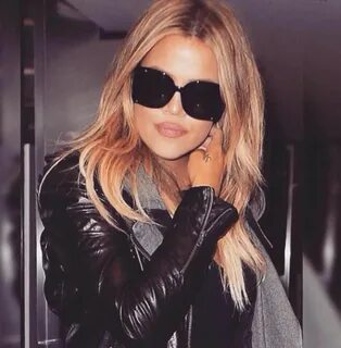 Khloé debuted her new blonde locks on Instagram. Khloe kardashian hair, Gorgeous