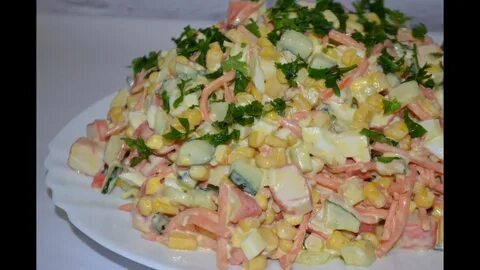 Салат с крабовыми палочками и корейской