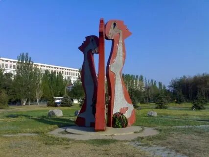 Памятники волжск