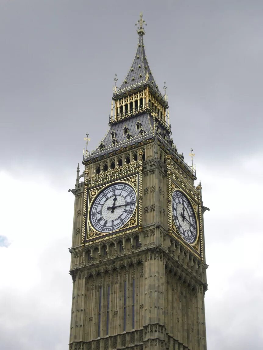 Гринвич часовая башня. Часовая башня Раджабаи. Биг Бен фото. Башенные часы Страсбургского собора.