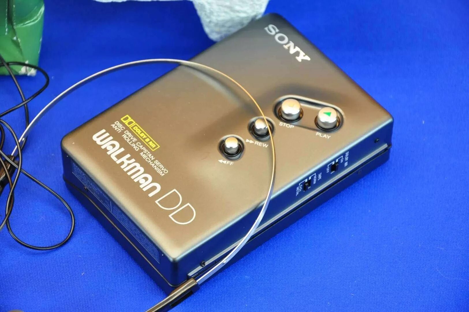Дд отзывы. Sony Walkman WM. Sony Walkman dd11. Sony WM-DD. Sony Walkman магниевый корпус.