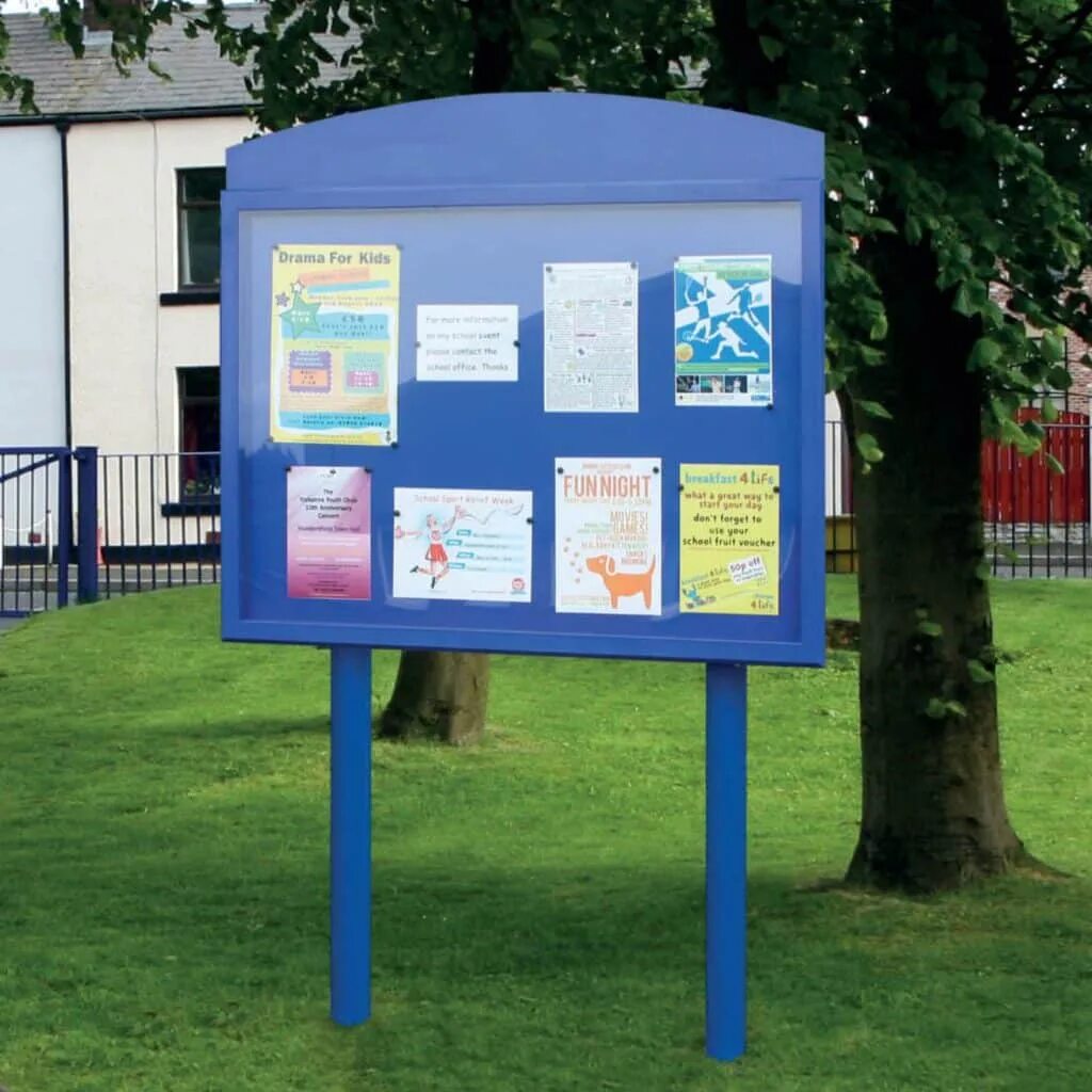 Board posts. Notice board school. notices for school board. posting board. board with notices.