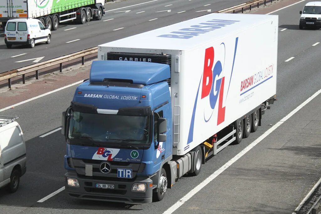 Лоджистикс. Ист логистик. Бета логистика. Петропавловск-камчатский улица лукашевского. Ист логистик компани.