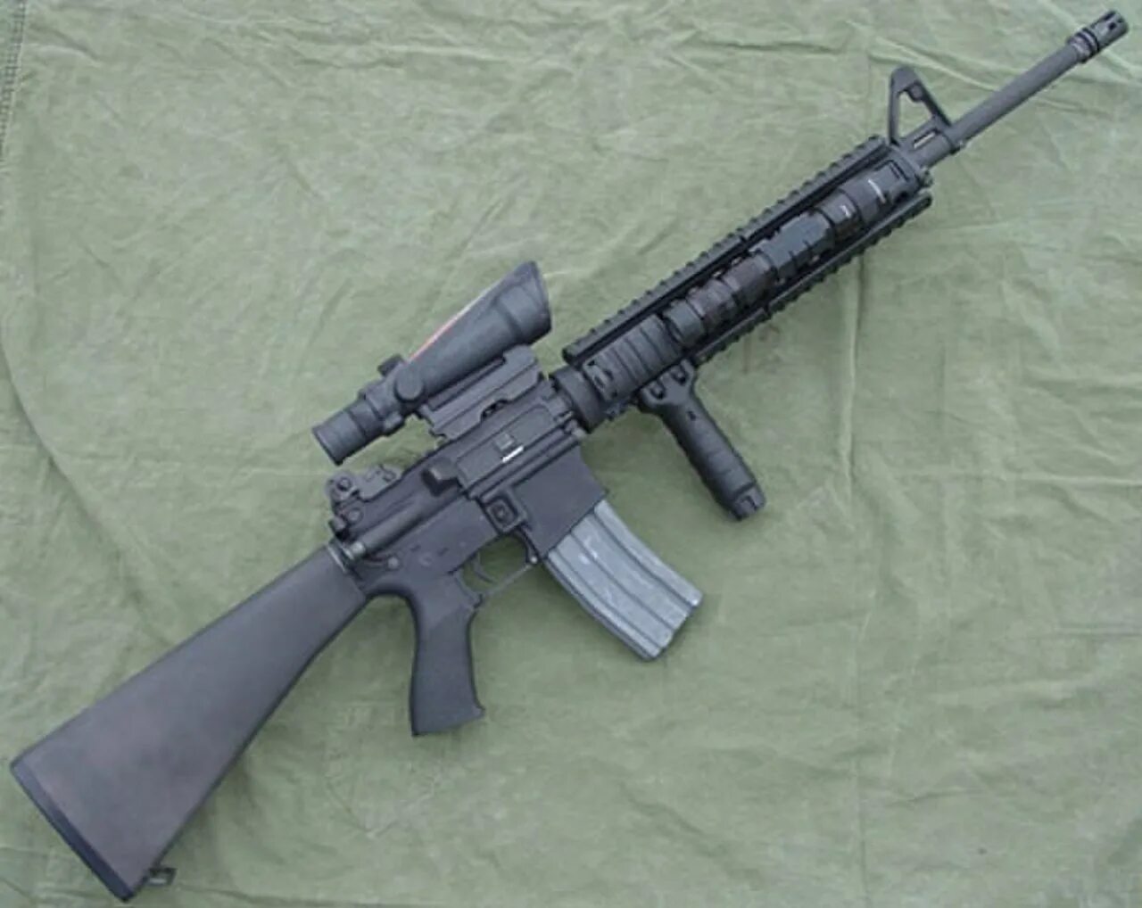 М16 4