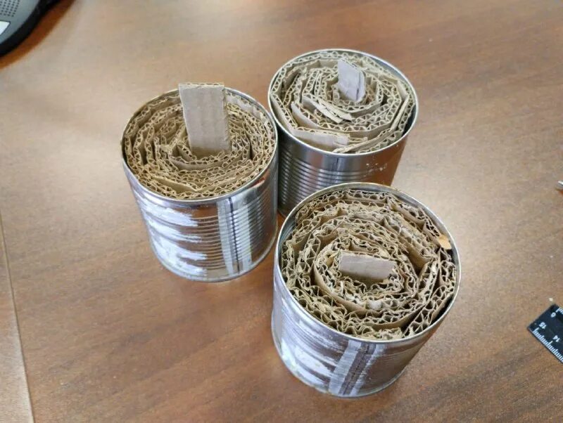 Как делать свечи из банок жестяных. Как делать свечи из банок жестяных. Свечи из жестяных банок. Свечи из жестяных банок. Как делать свечи из банок жестяных.