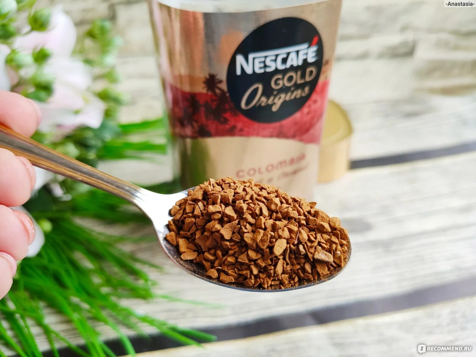 Растворимый кофе в чайной ложке грамм. Кофе растворимый Nescafe Gold Origins Colombia. Вес растворимого кофе в 1 чайной ложке. Кофе Venetta intense 190 грамм растворимый сублимированный штрих код.