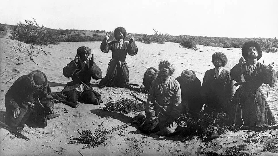 Лезгины 19 век. Лезгинские женщины. Группа кристалл лезгинская. Лезгинские яру. Лезгинские яру.