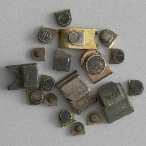 Контакты серебро. Техническое серебро напайки. Техническое серебро магнитное и немагнитное. Контактное серебро. Техническое серебро магнитное и немагнитное.