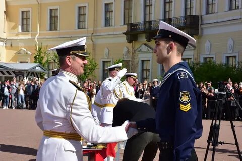 Академия санкт петербург день