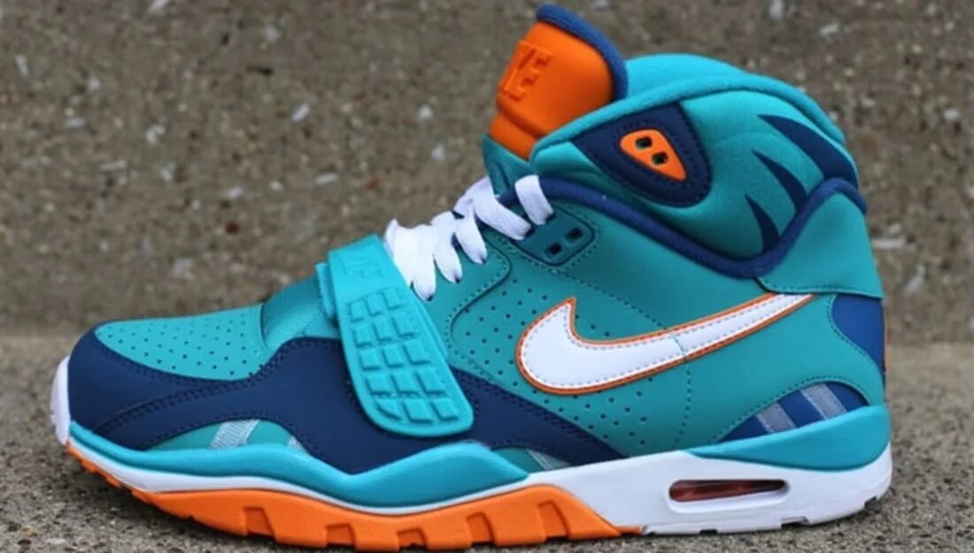 Кроссовки nike air trainer. Nike Air Trainer SC 2. Nike кроссовки Air Trainer 2. Nike SC II Trainer. Nike Air Trainer SC.