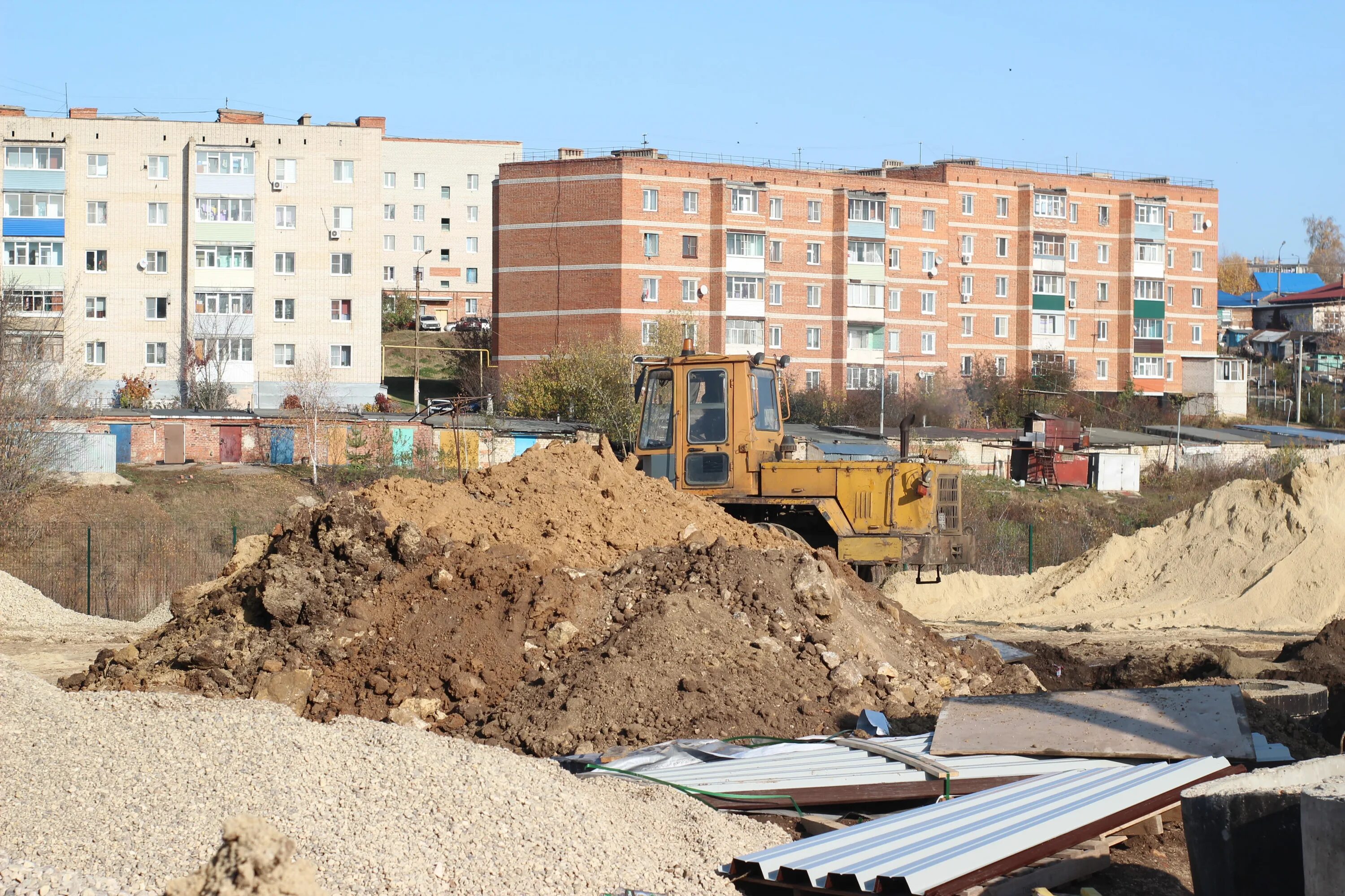 Погода в ефремове на сегодня. Ефремов город площадь. Микрорайон Южный город Ефремов. Стройки в Ефремове. Ефремов город новостройки.