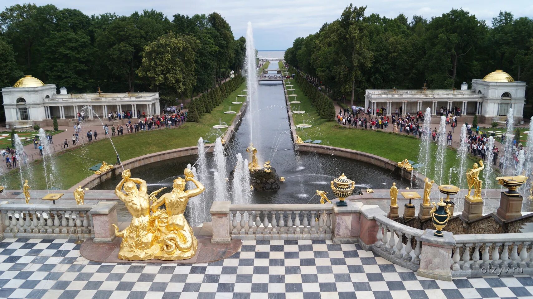 Санкт петербург петергоф кронштадт. Петергоф кронштадт. питер екатерининский корпус петергоф.