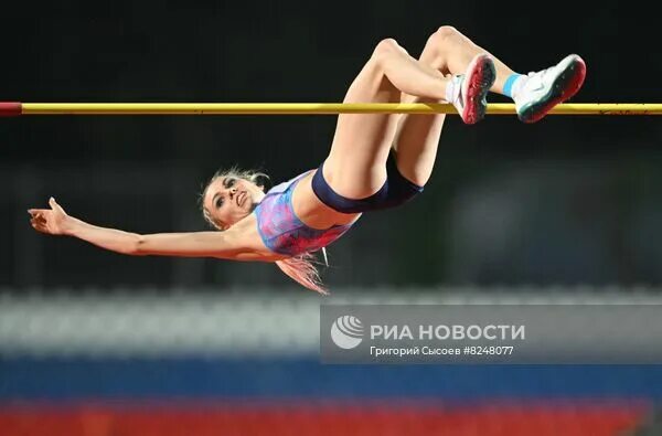 Спиридонова прыжки в высоту. Десятиборье.