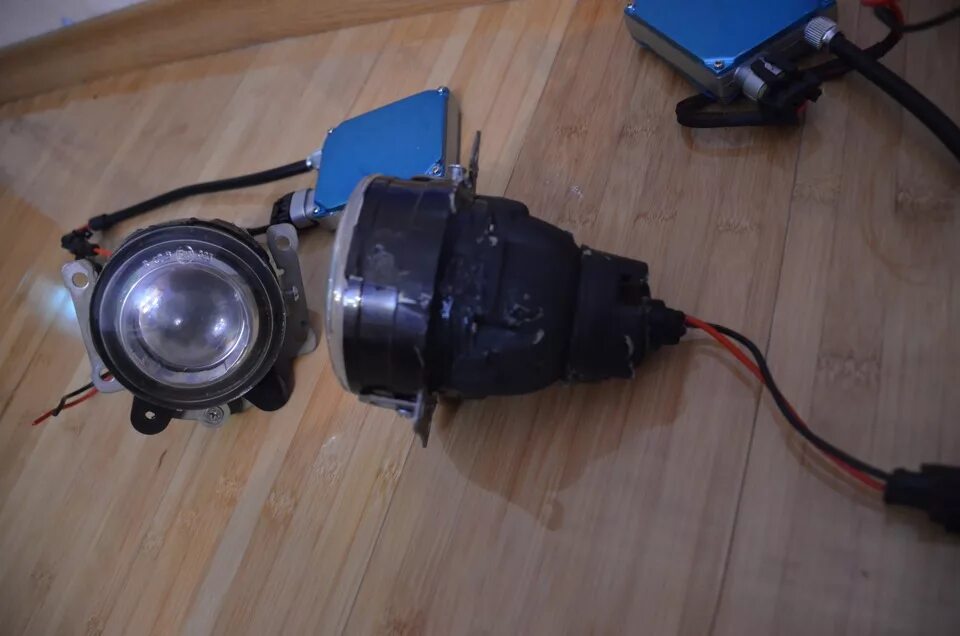 Штатная противотуманная фара sgv 2002. Переделка птф w202. F15 led птф оригинал. Boxer 244 птф drive2. 92201a7050.