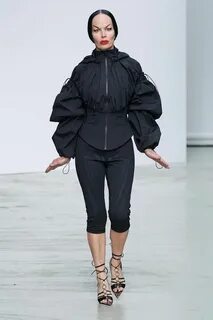 Модельная 2020