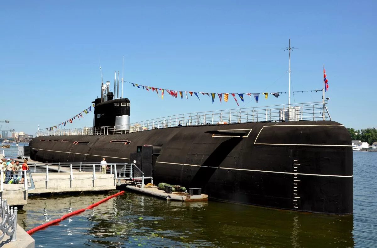 северное тушино москва парк подводная лодка. подводная москва. парк северное тушино музей вмф. подводная москва. подводная лодка северное тушино.