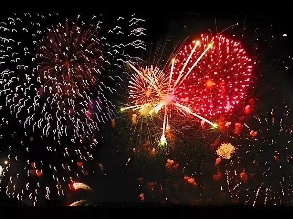 День победы салют. Видео праздничного салюта в день победы. Видео салют победы 9 мая. С 70 летием салют. Салют победы в москве.