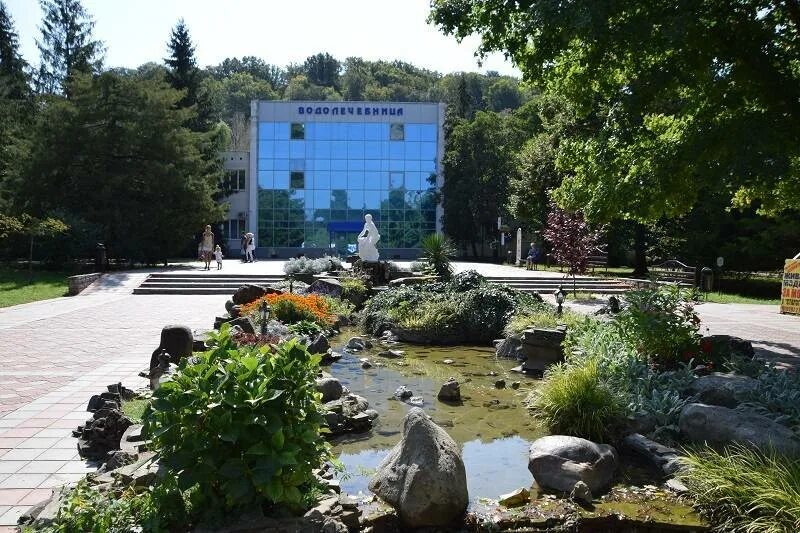 Лечение горячий ключ краснодарский край. Санаторий горячий ключ Краснодарский. Водолечебница горячий ключ. Краснодар, санаторий ,горячий ключ.. Горячий ключ санаторий предгорье Кавказа.