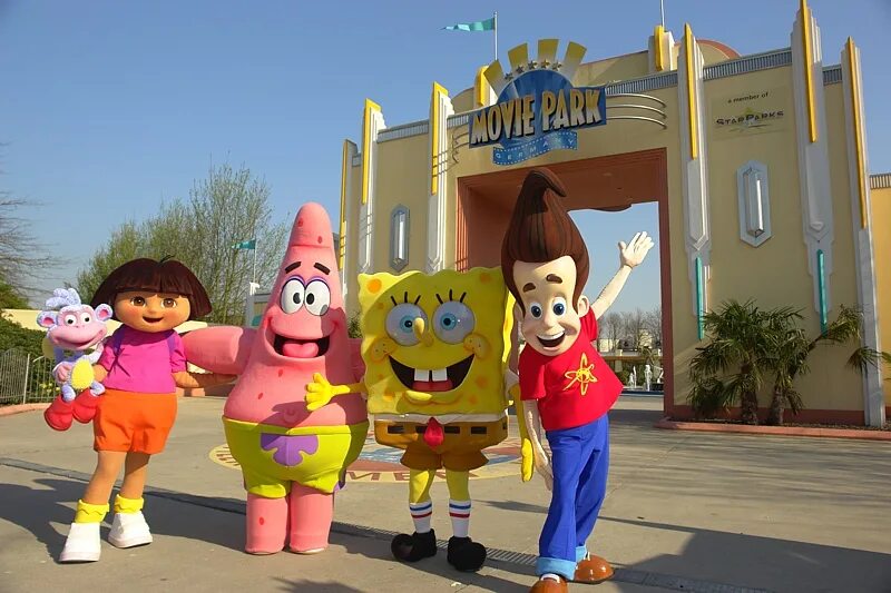 Муви парк. Муви парк германия. никелодеон кинотеатр. movie park пермь. mascot парка.