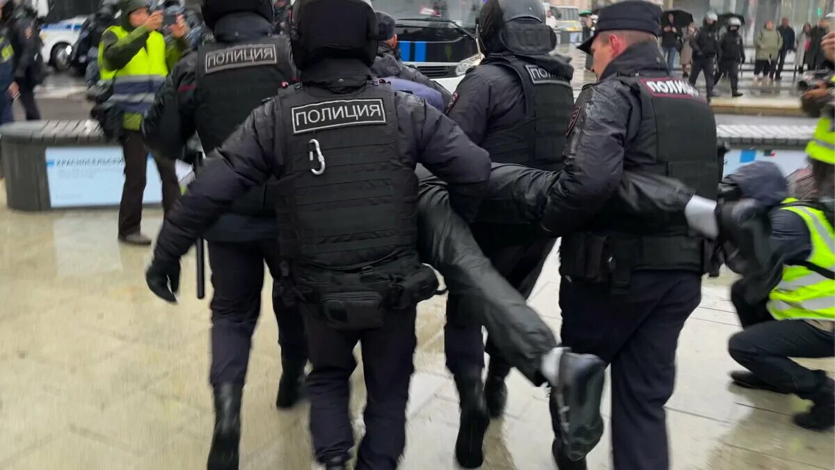 Вести недели 2004. Операция россии вкс в сирии 2015. Московский марафон старт. 24 сентябрь 2015. 24 сентябрь 2015.